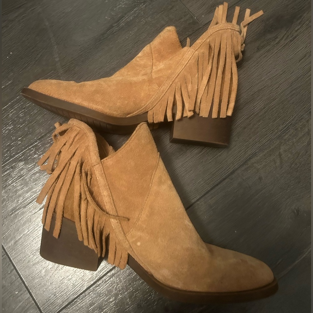 Suede Zara fringe booties.